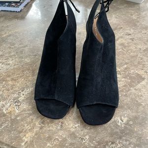 FrancoSarto open toed shoes, black suede, ties in the back. Size 11